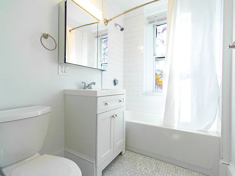 175 Hemenway St #16 — Photo 7