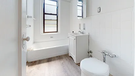 Rented by Bond New York