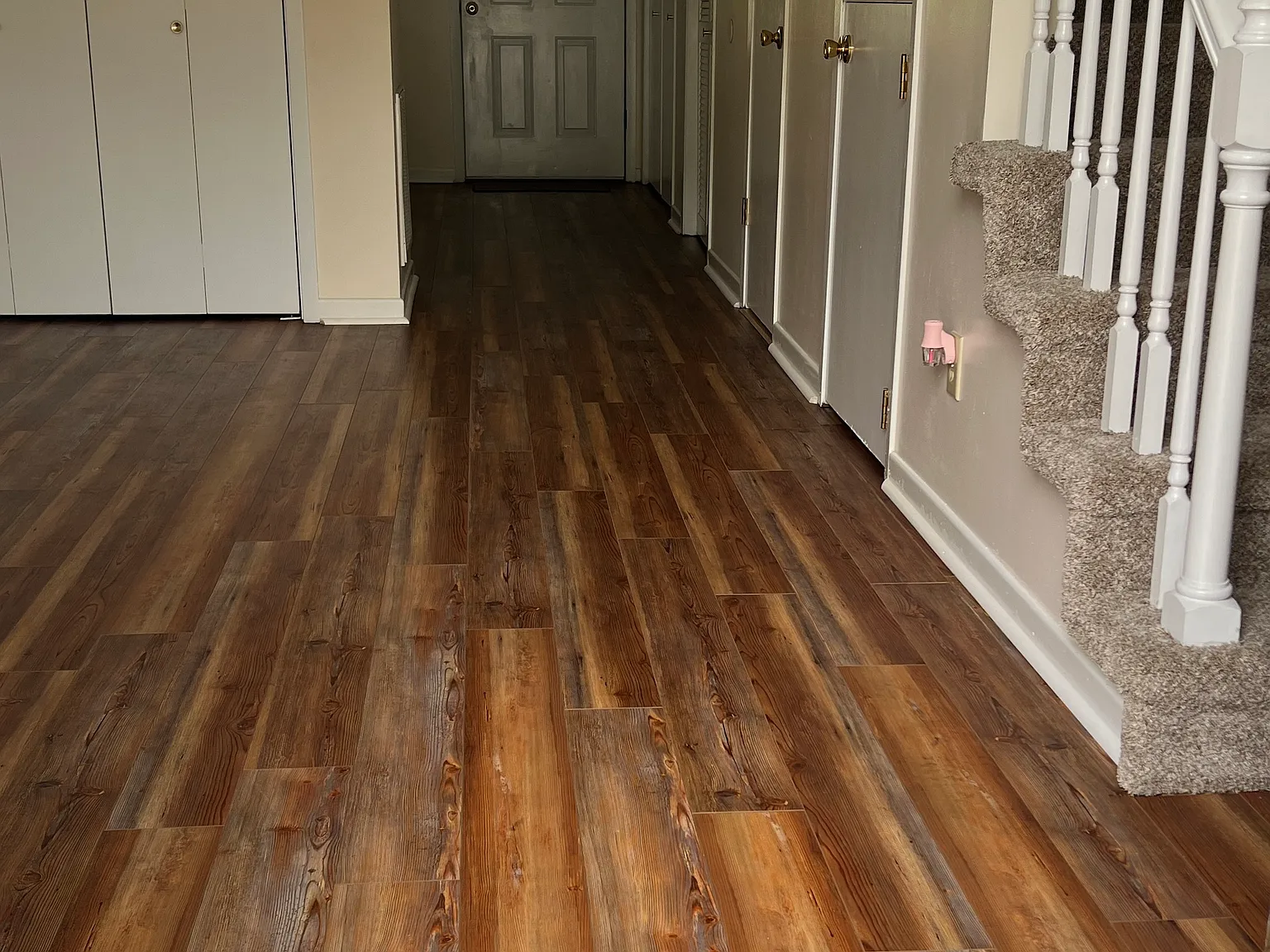 2 bed, 1.5 bath, 960 sqft, $1,100 — Photo 3