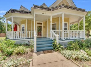 1002 E Marvin Ave, Waxahachie, TX 75165