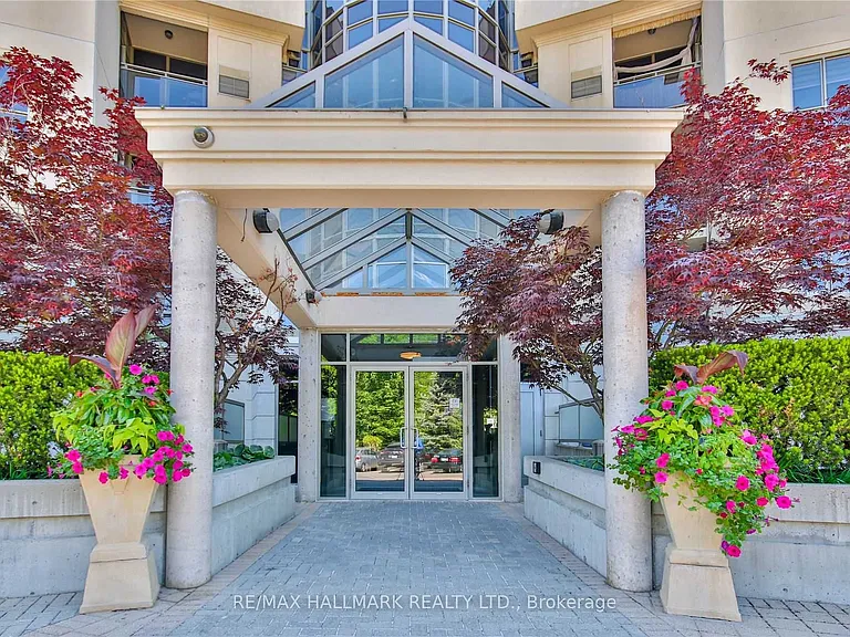 8201 Islington Ave #411 — Photo 4