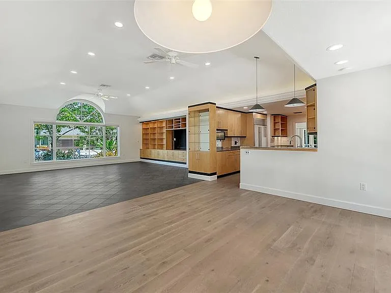 1770 S Oval Dr — Photo 18