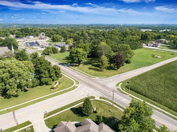 837 Central Ave, Carlisle, OH 45005