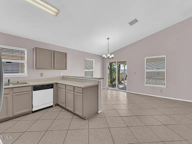 11868 Oak Crossing Dr — Photo 19