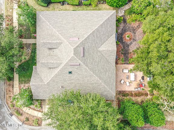 3rd image of 635 Hannah Park Ln