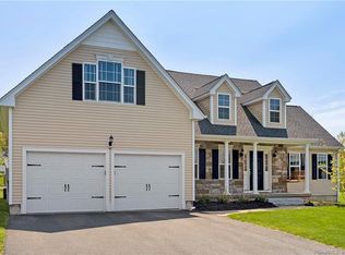 3 Cornfield Ln UNIT 3, Ellington, CT 06029
