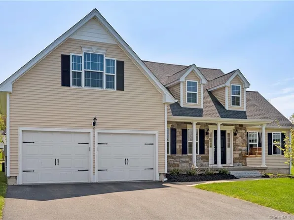 3 Cornfield Lane #3, Ellington, CT 06029