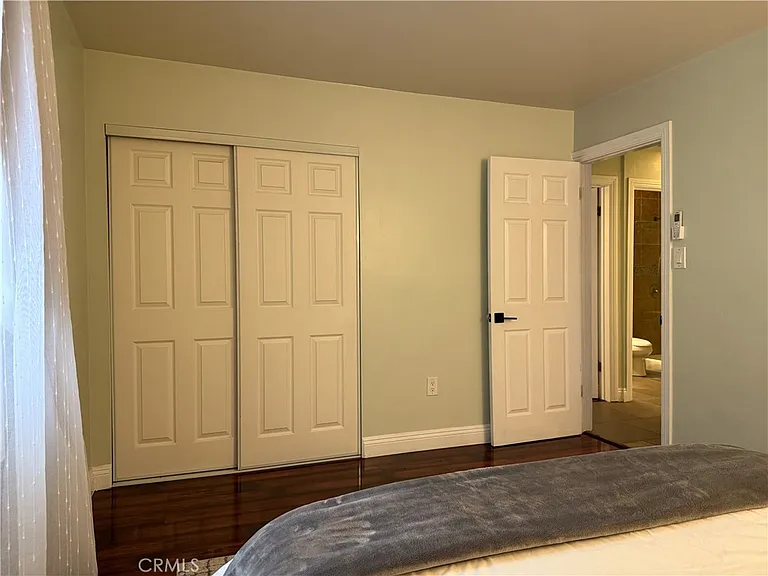 830 N Olive Ave — Photo 25