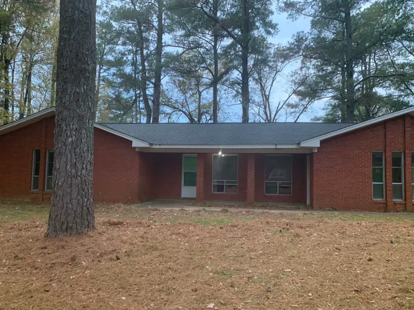 347 N Louisville St, Ackerman, MS 39735