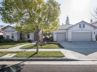142 El Paso Ave, Clovis, CA 93611