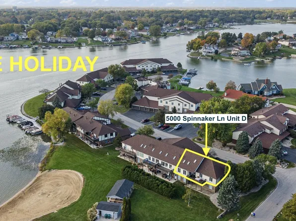 5000 Spinnaker Ln Unit D, Crown Point, IN 46307