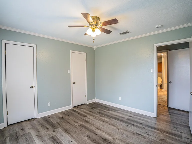 204 Jill Ln — Photo 15