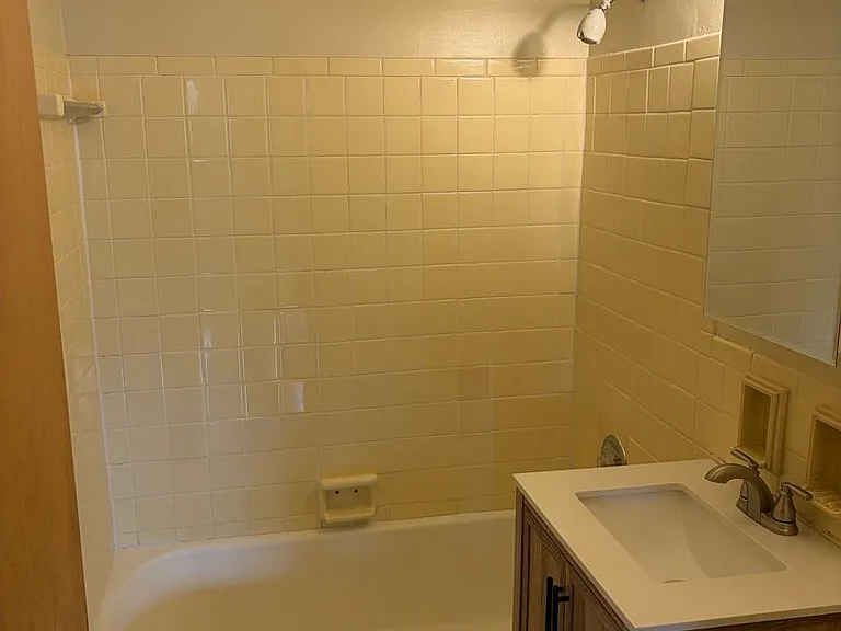 3975 N Cramer St — Photo 17