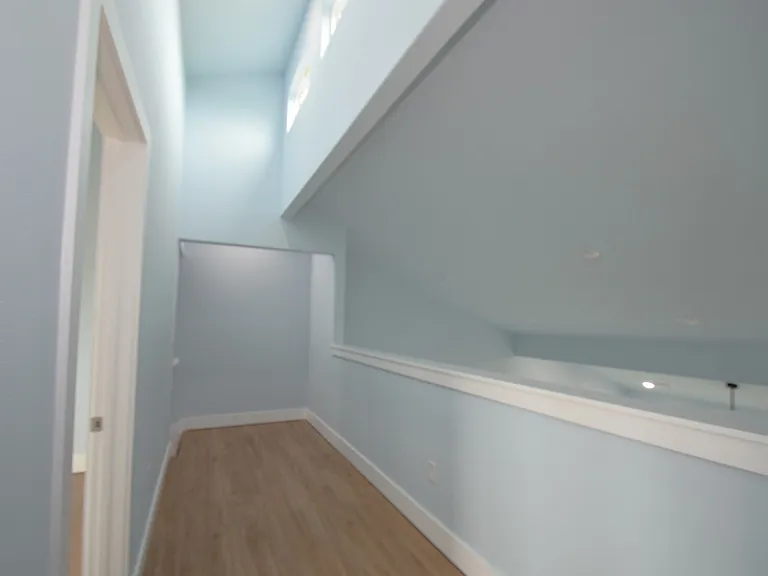 1850 Garnet Ave — Photo 13