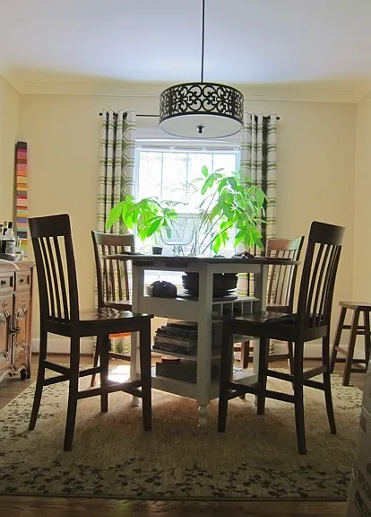 2627 Selwyn Ave #4 — Photo 2