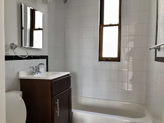 Rented by PocketBroker Inc | media 12