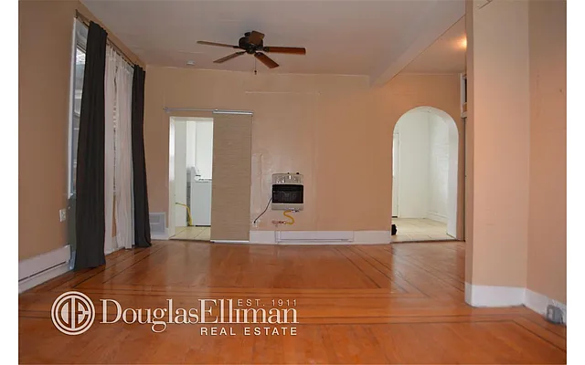 Rented by Douglas Elliman | media 22