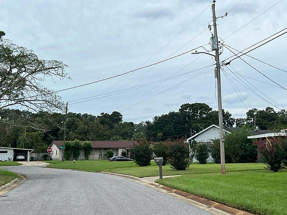 4th image of 17 Eaton Rd