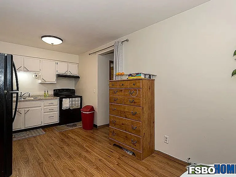 2615 Hawthorne Dr — Photo 9