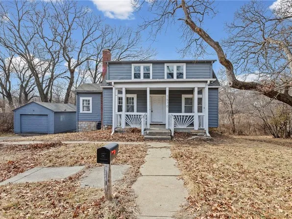 7570 Olive St, Kansas City, MO 64132