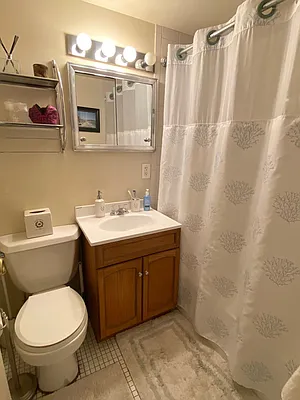 Rented by Compass | media 12