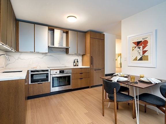 3rd image of 420 E 54th St APT 1107