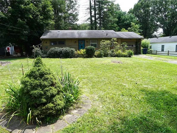 264 Kent Dr, Tallmadge, OH 44278