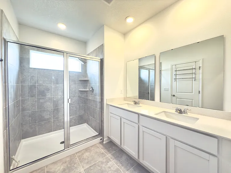 2431 Skyline Loop — Photo 13