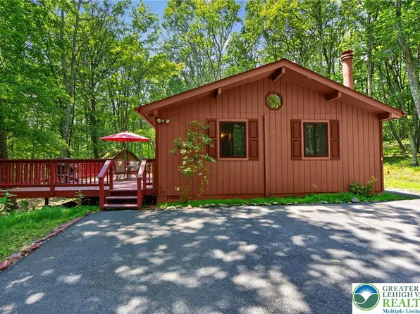 1137 Grand Mesa Dr, Saylorsburg, PA 18353