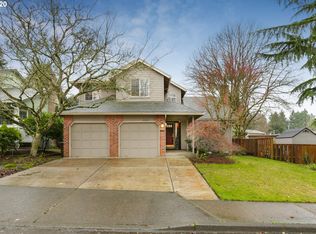 12394 SW Millview Ct, Tigard, OR 97223