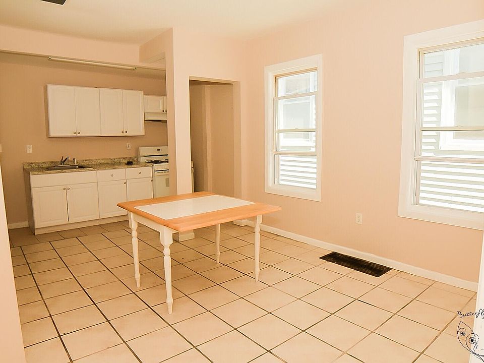 1st image of 405 Paxton St Fl 2nd