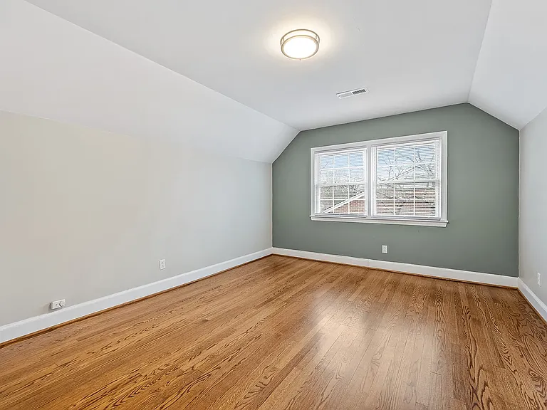 2209 Villa Dr — Photo 26
