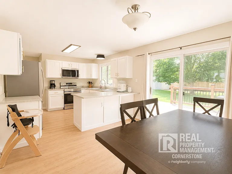 1155 N Apple Ct — Photo 4