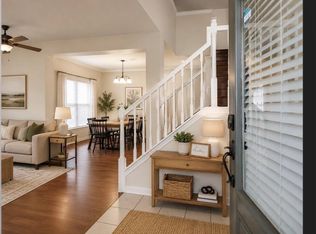 18 Dover Dr, Conroe, TX 77304