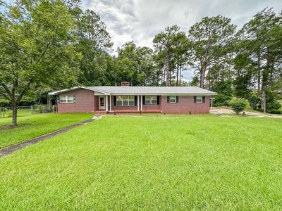 305 N Hillcrest St, Geneva, AL, 36340