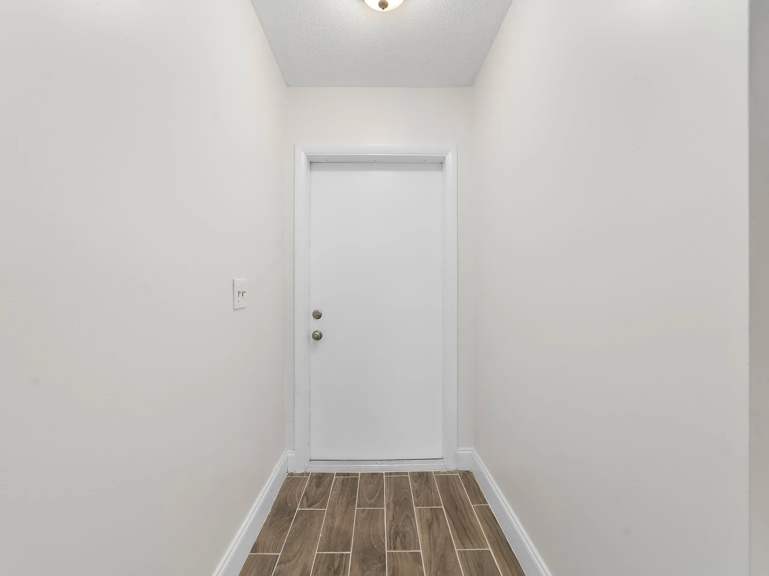 2 bed, 1.0 bath, 815 sqft, $1,550 — Photo 4