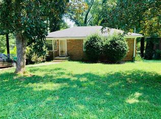2806 Meadowview Dr, Atlanta, GA 30316