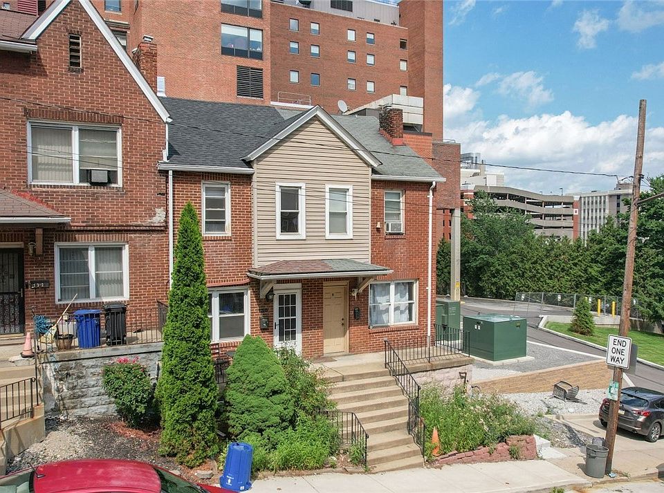 1st image of 130 Chesterfield Rd