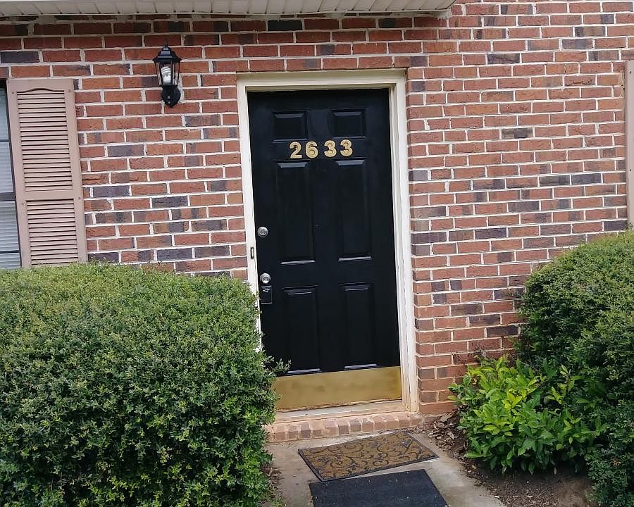 1st image of 2637 Parkside Way