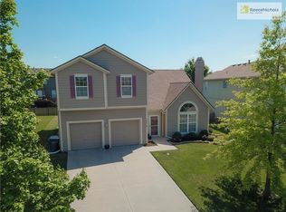 17715 W 160th St, Olathe, KS 66062