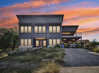 18812 Lakeland Dr, Leander, TX 78645