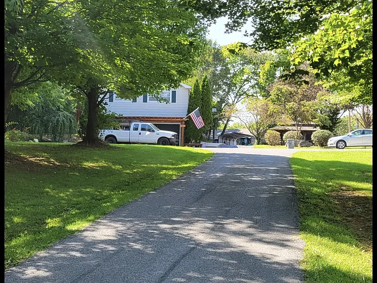 1029 Tice Rd #B — Photo 8