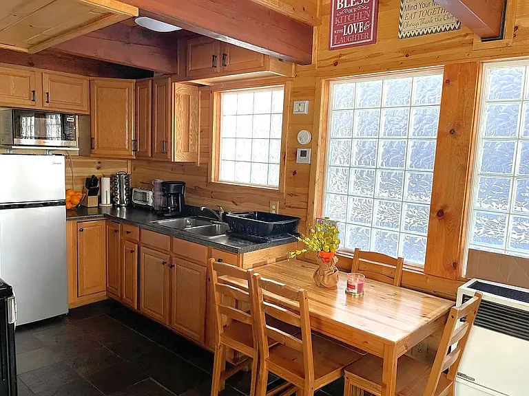 2418 Fir Dr — Photo 14