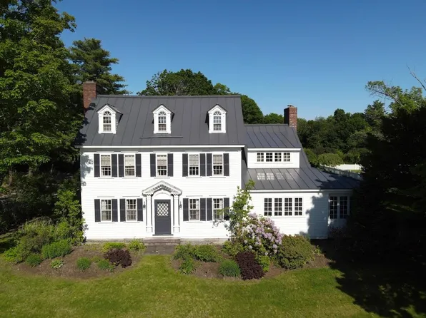 16 Gould Hill Road, Hopkinton, NH 03229