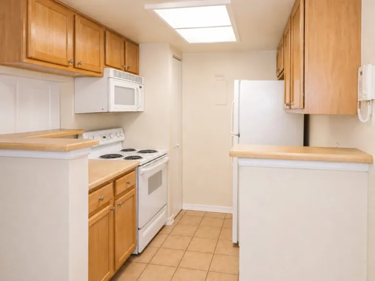 10232 E Peakview Ave #J-201 — Photo 13