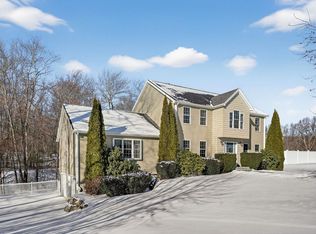 3 Diana Hill Dr, Millbury, MA 01527