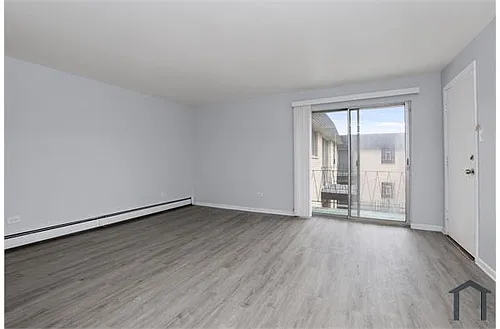 4658 W 79th St #2N Photo 1