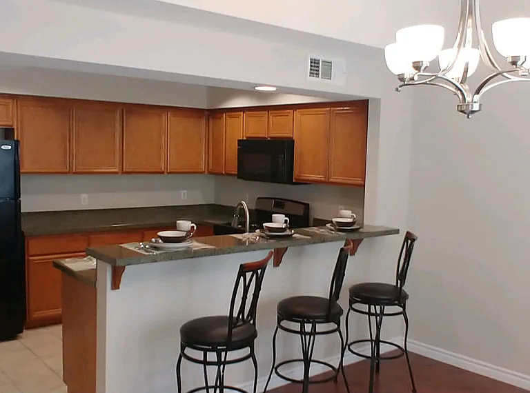 Almeria Townhomes — Photo 26