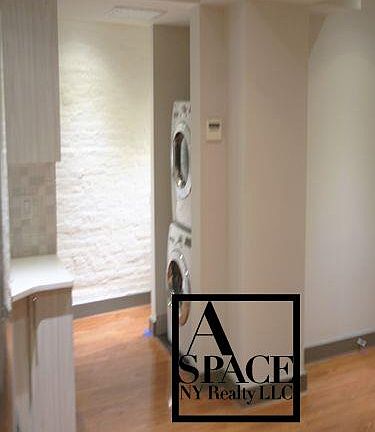 5th image of 156 W 10th St APT 2