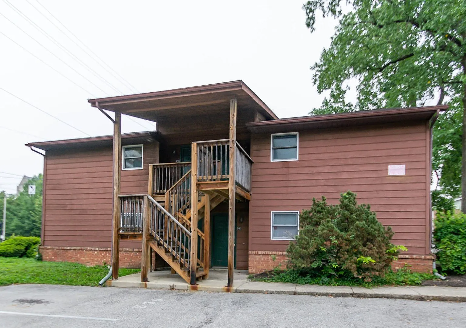 539 Henderson Crossing - Half Off Admin Fees & $350 Gift Card! — Photo 1